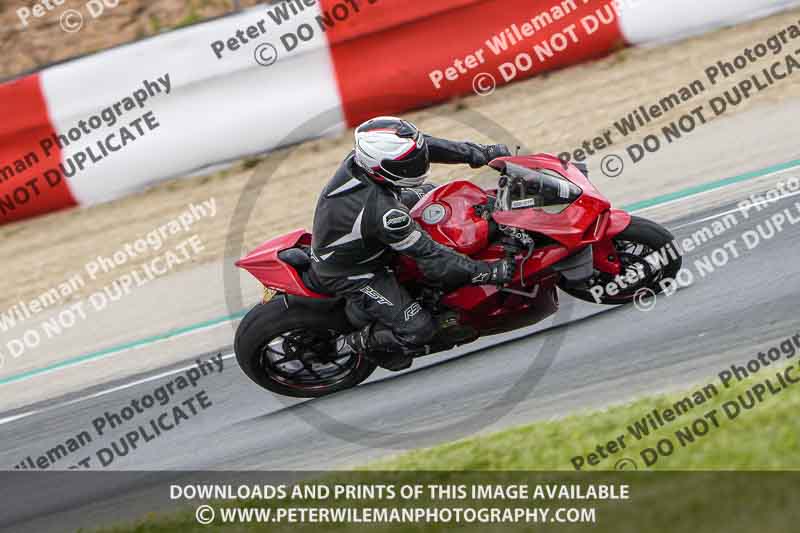 cadwell no limits trackday;cadwell park;cadwell park photographs;cadwell trackday photographs;enduro digital images;event digital images;eventdigitalimages;navarra;no limits trackdays;peter wileman photography;racing digital images;trackday digital images;trackday photos